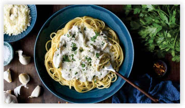 Garlicky Greek Yogurt Pasta With Lentils and Chickpeas